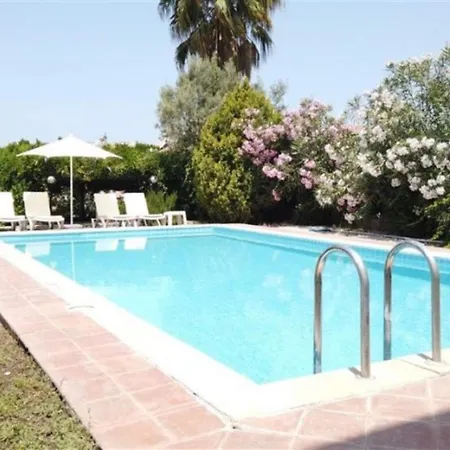 Villa 3 Bed Private Villa Located In Hisaronu